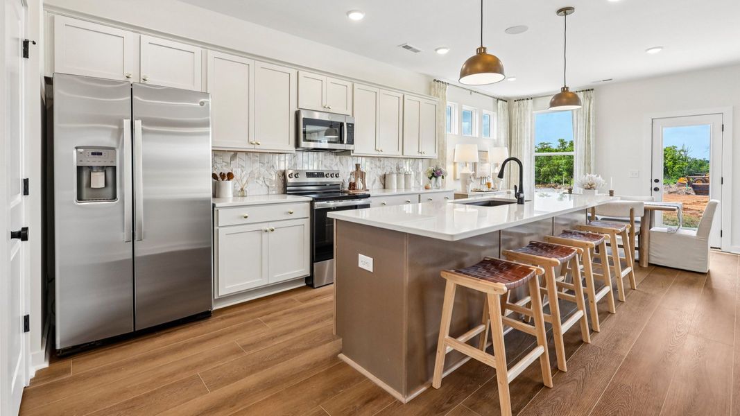 Furnished interior view inside a new home in Ridgewood, Shelbyville (Image 17).