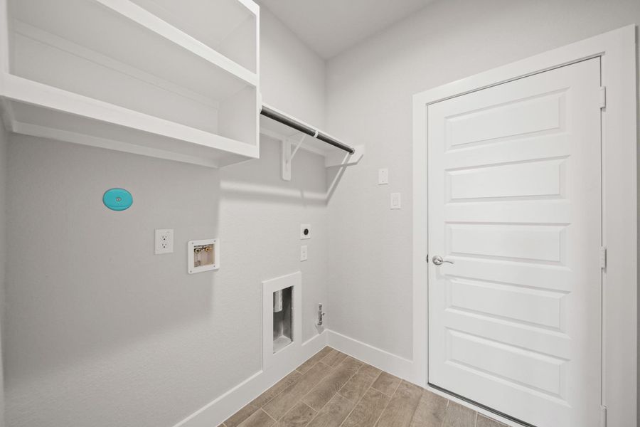 Spacious, unfurnished interior of a new home in Beacon Hill, Waller (Image 22).