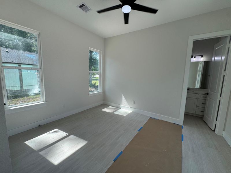 Spacious, unfurnished interior of a new home in , Splendora (Image 34).