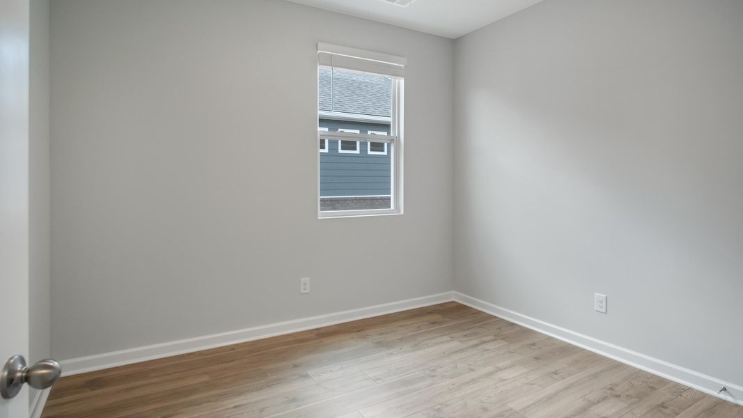 Spacious, unfurnished interior of a new home in Legacy Farms, White House (Image 24).