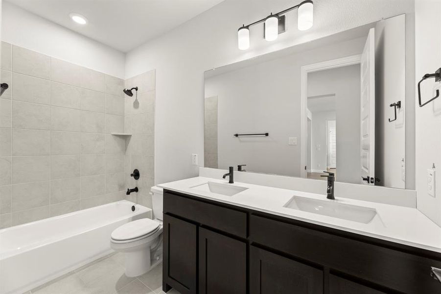 06. 524 Birthright - 2ND Bath