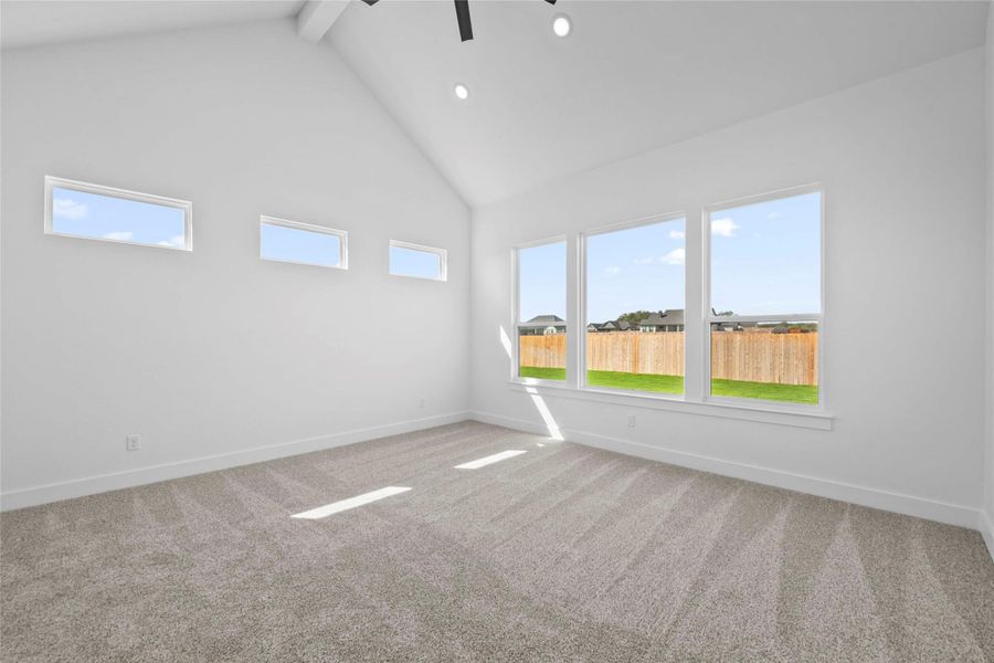 Spacious, unfurnished interior of a new home in King Oaks, Salado (Image 28).