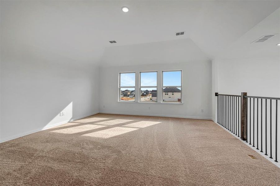 Spacious, unfurnished interior of a new home in Vintage Village, Argyle (Image 26).