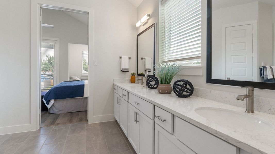 Furnished interior view inside a new home in Shady Acres, Houston (Image 32).