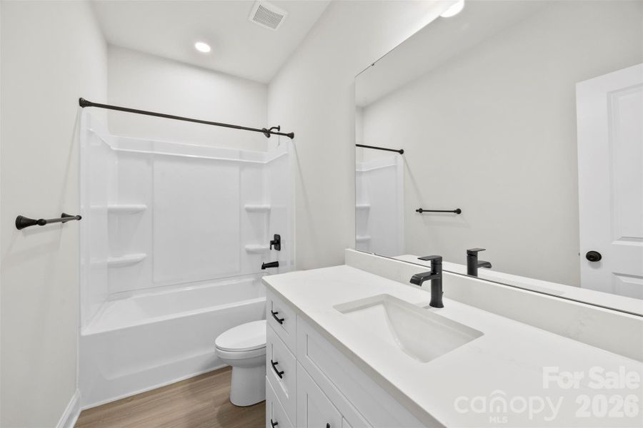Furnished interior view inside a new home in , Kings Mountain (Image 12). Furnished interior view inside a new home in , Kings Mountain (Image 12).