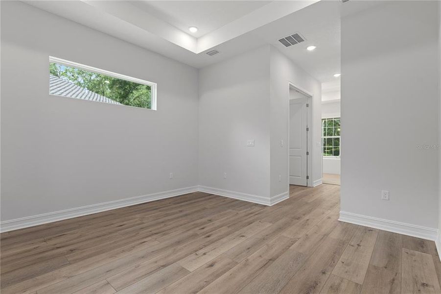 Spacious, unfurnished interior of a new home in , Lecanto (Image 48).