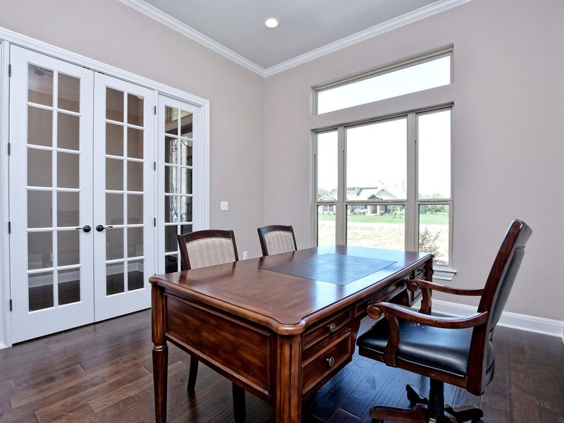 Representative furnished interior of a home built from the San Simeon I by Giddens Homes in Clearwater Ranch, Liberty Hill (Image 264).