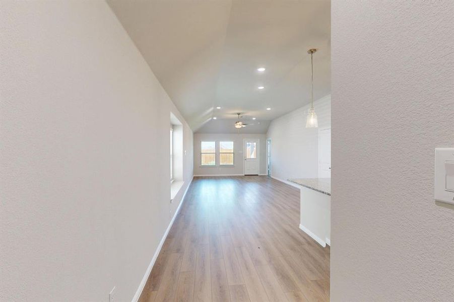 Image 27 of a home in Elevon.