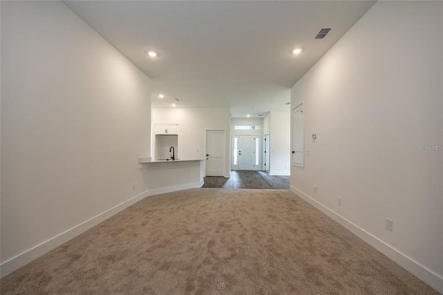 Spacious, unfurnished interior of a new home in Palm Coast, Palm Coast (Image 20). Spacious, unfurnished interior of a new home in Palm Coast, Palm Coast (Image 20).