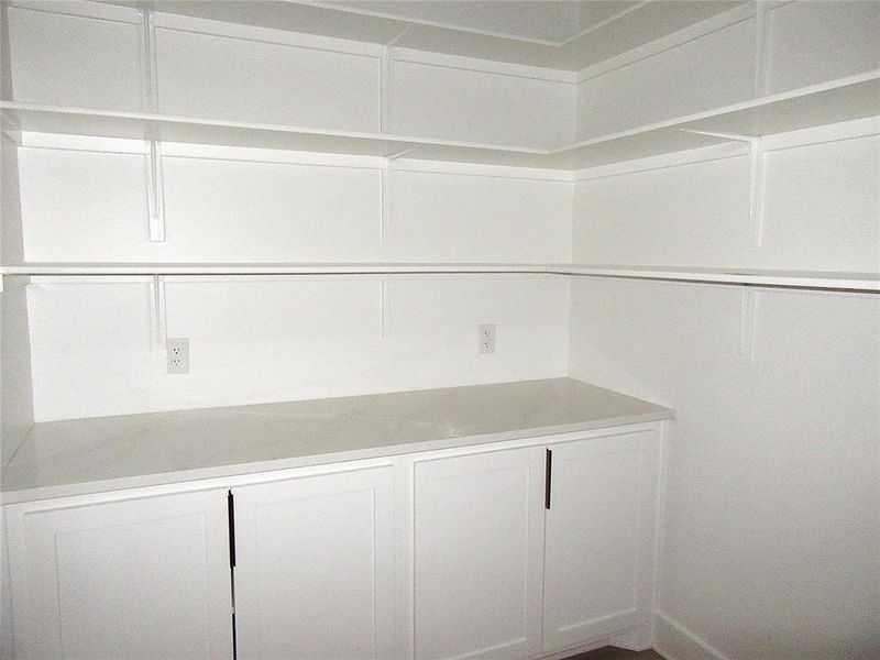 Image 36 of a home in .