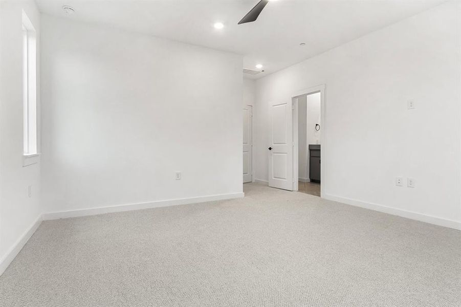 016-1435AzaleaDrive-Melissa-TX-75454-PrimaryBedroom.jpg-SMALL 016-1435AzaleaDrive-Melissa-TX-75454-PrimaryBedroom.jpg-SMALL