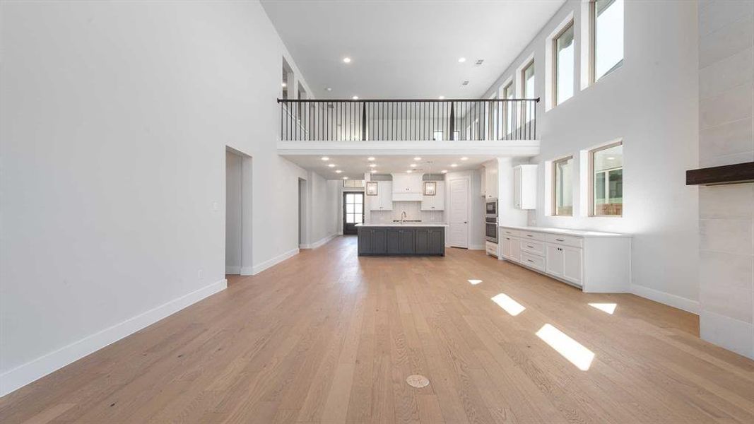 Spacious, unfurnished interior of a new home in Mosaic 50', Celina (Image 22).