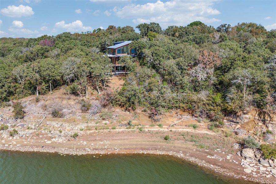 Image 34 of a home in . Image 34 of a home in .