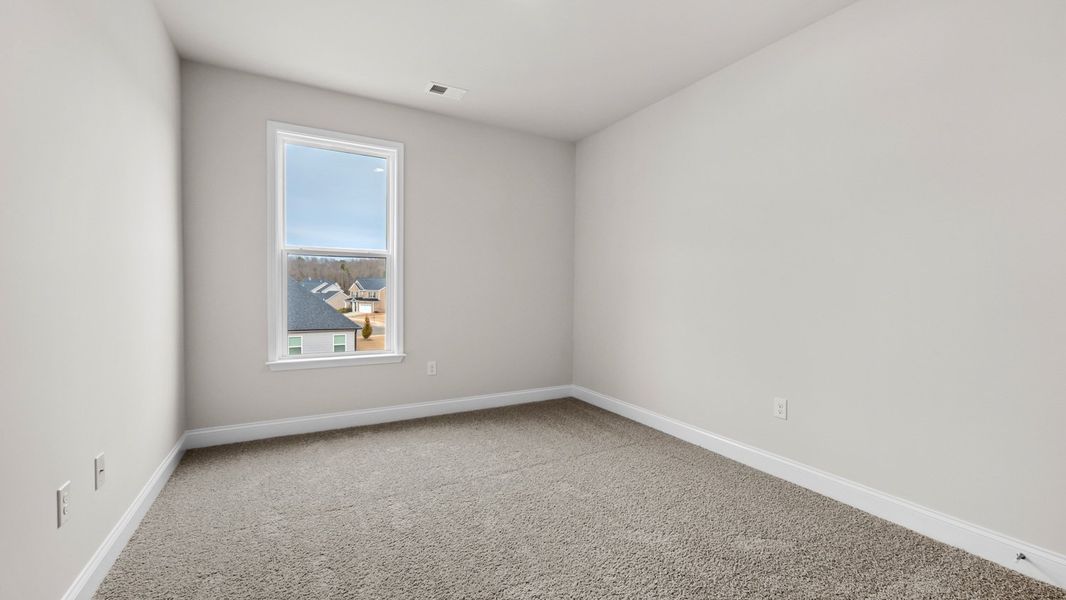 Spacious, unfurnished interior of a new home in Westland, Bogart (Image 24).