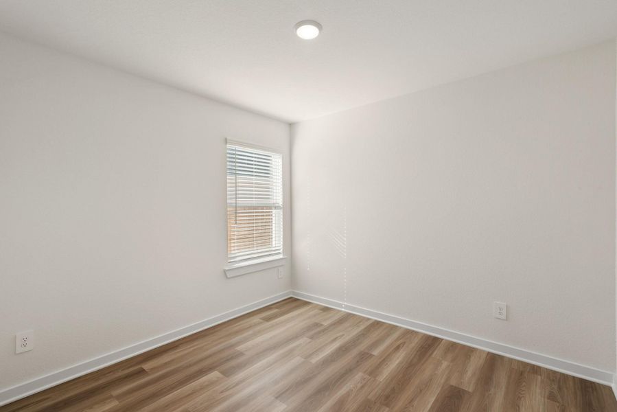 Spacious, unfurnished interior of a new home in Moran Ranch, Willis (Image 11).