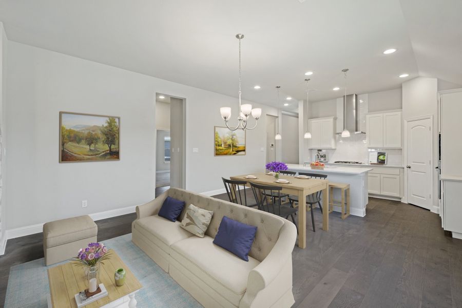 Representative furnished interior of a home built from the Rio Grande by UnionMain Homes in Elevon, Lavon (Image 13).