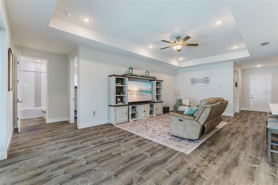 Furnished interior view inside a new home in , Lehigh Acres (Image 7).