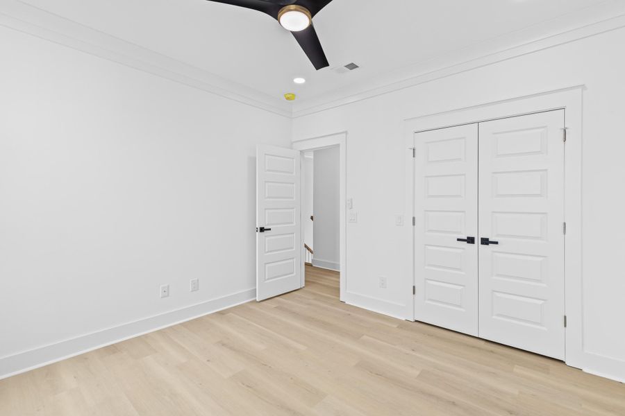 Spacious, unfurnished interior of a new home in , North Charleston (Image 51).