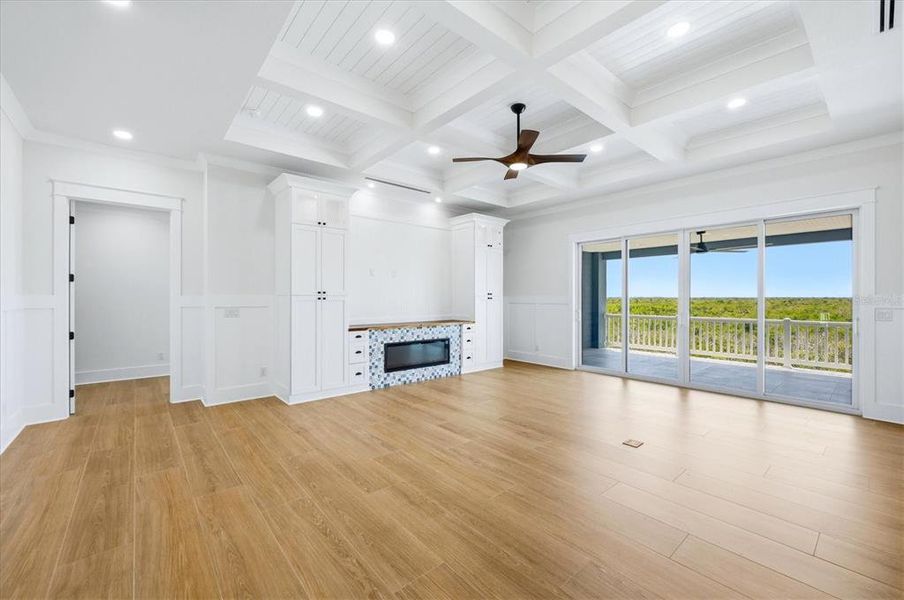 Spacious, unfurnished interior of a new home in , Placida (Image 43).