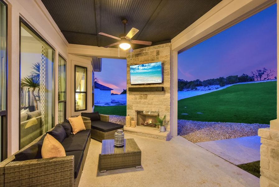 Representative exterior details of a home built from the Siena II by Giddens Homes in Clearwater Ranch, Liberty Hill (Image 4).