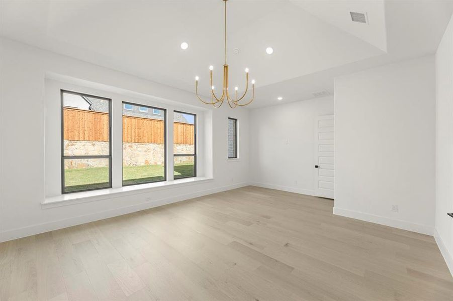 26. 551 Twilight - Primary 26. 551 Twilight - Primary