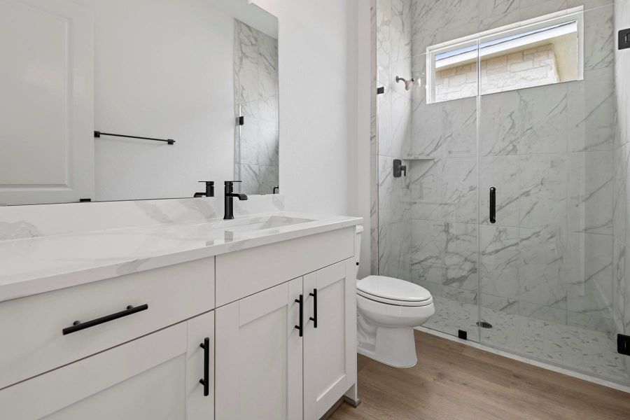 Furnished interior view inside a new home in , Rosenberg (Image 12).