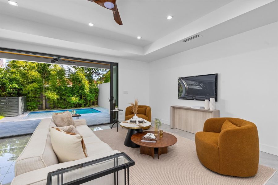 Furnished interior view inside a new home in , Fort Lauderdale (Image 33).