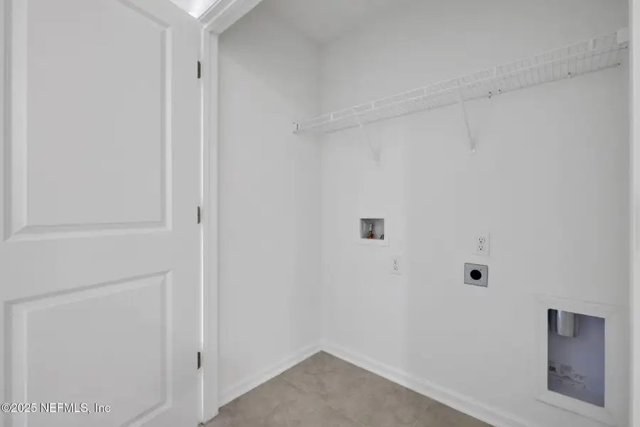 Image 27 of a home in Atlantis Pointe.