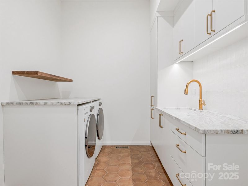 Furnished interior view inside a new home in , Asheville (Image 9).