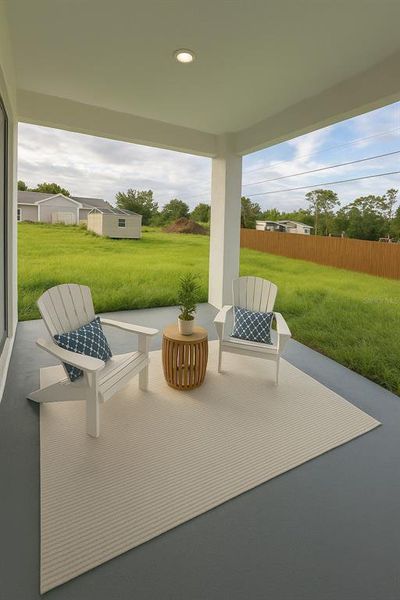 Exterior details and patio area of a home in , Port Charlotte (Image 3).