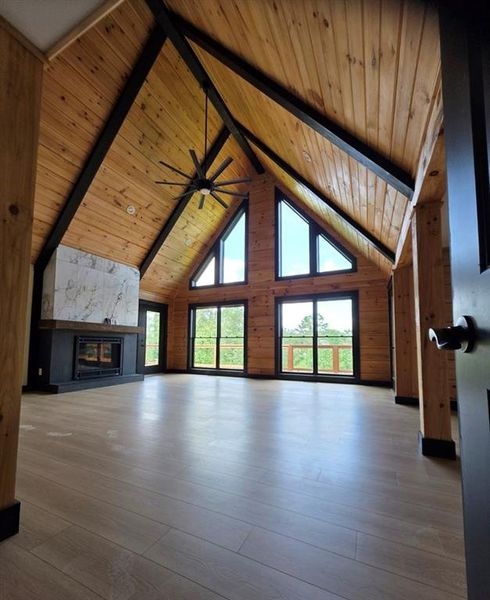 Image 41 of a home in .