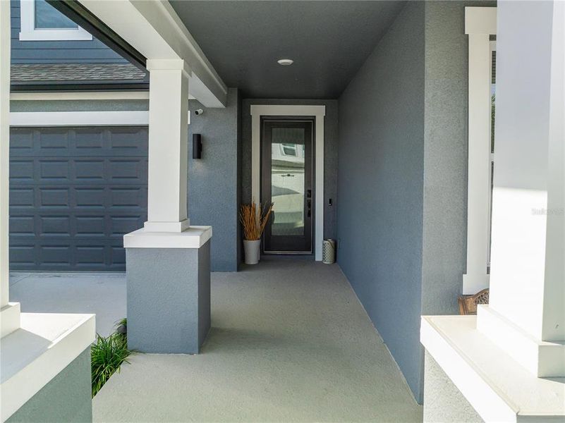 Exterior details and patio area of a home in , Minneola (Image 3). Exterior details and patio area of a home in , Minneola (Image 3).