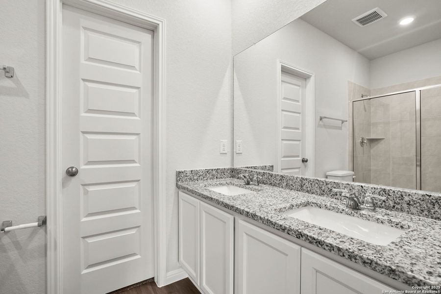 Furnished interior view inside a new home in Melissa Ranch, San Antonio (Image 11). Furnished interior view inside a new home in Melissa Ranch, San Antonio (Image 11).