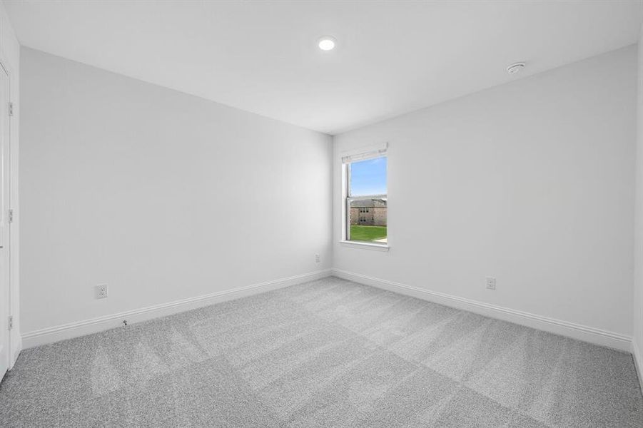 1416 Chestnut Gardens ~ Ready Now