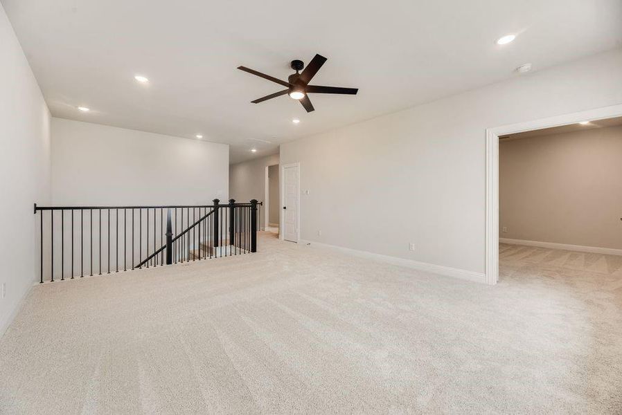 Spacious, unfurnished interior of a new home in Villages of Creekwood, Frisco (Image 28). Spacious, unfurnished interior of a new home in Villages of Creekwood, Frisco (Image 28).