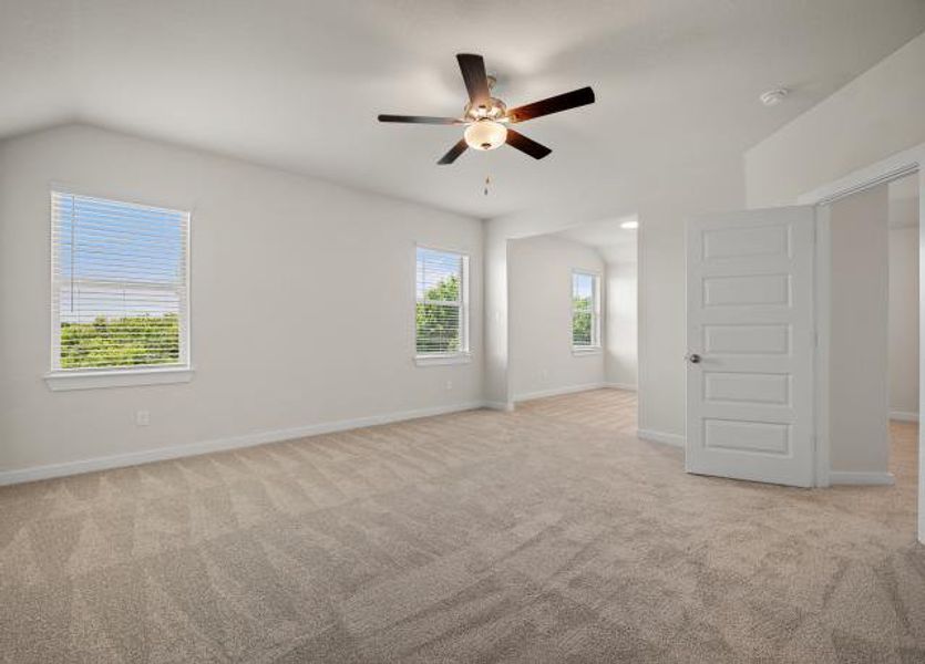 Spacious, unfurnished interior of a new home in Trilogy Grove, Leon Valley (Image 12). Spacious, unfurnished interior of a new home in Trilogy Grove, Leon Valley (Image 12).