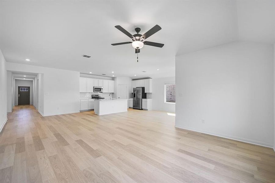 2608 Glacier Road ~ Ready Now