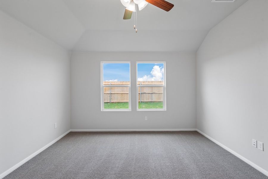 Representative unfurnished interior of a home built from the TAYLOR by D.R. Horton in Faculty Row, Abilene (Image 40).