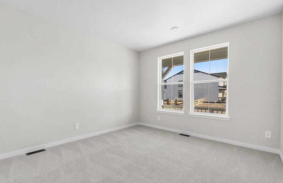 Spacious, unfurnished interior of a new home in Independence, Elizabeth (Image 20).