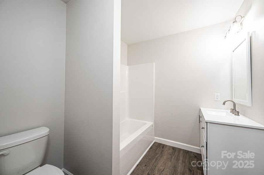 Image 42 of a home in .