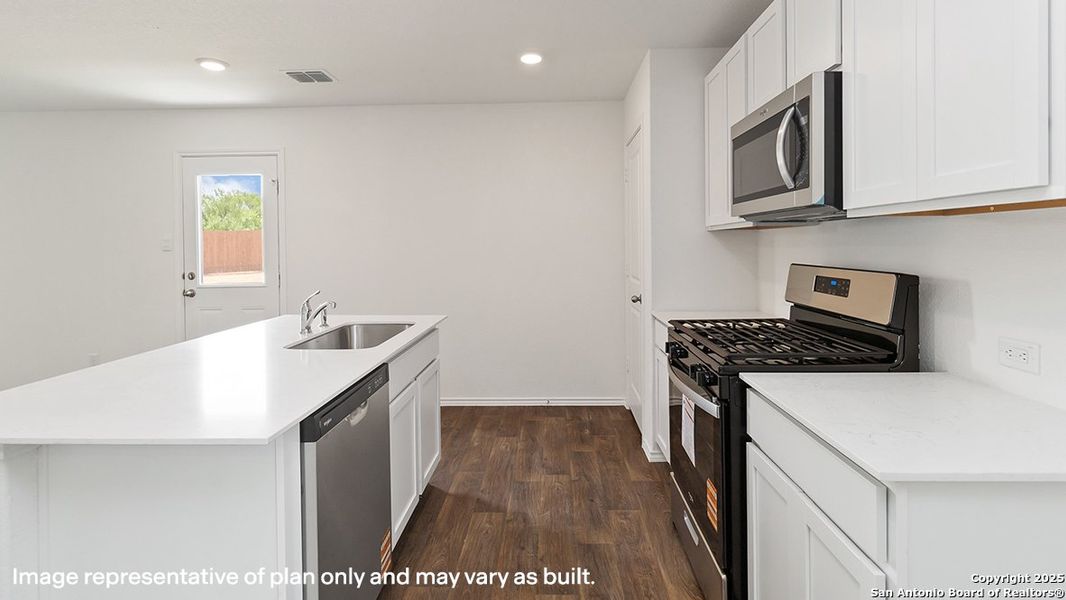Furnished interior view inside a new home in Lucero, San Antonio (Image 7).