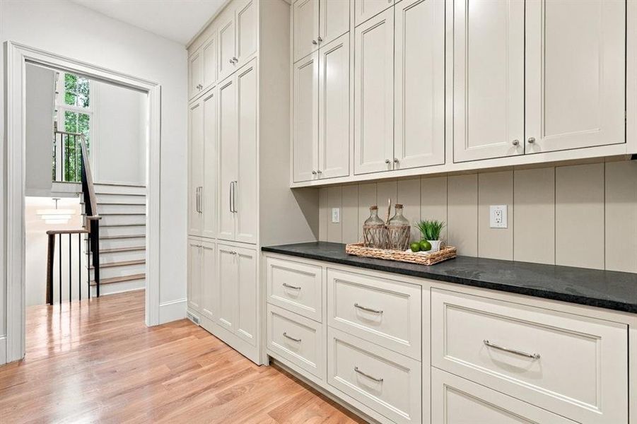 Furnished interior view inside a new home in , Roswell (Image 5).