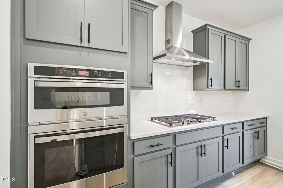16-web-or-mls-Ken Dr-S1704-016