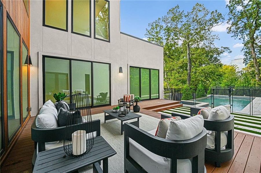 Exterior details and patio area of a home in , Atlanta (Image 4).