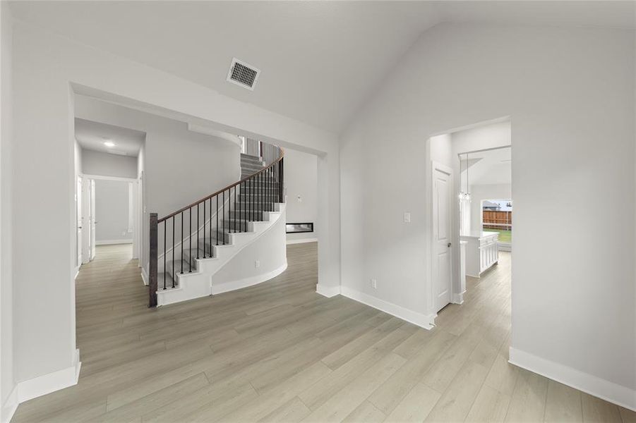 06. 2322 Bell - Dining (2) 06. 2322 Bell - Dining (2)