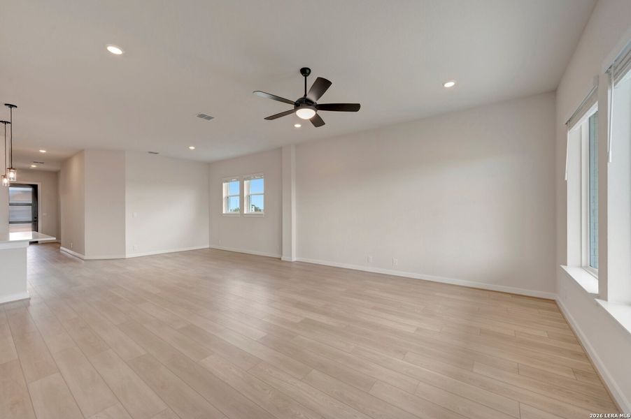 Spacious, unfurnished interior of a new home in Mayfair - Select Classic Series, New Braunfels (Image 14). Spacious, unfurnished interior of a new home in Mayfair - Select Classic Series, New Braunfels (Image 14).