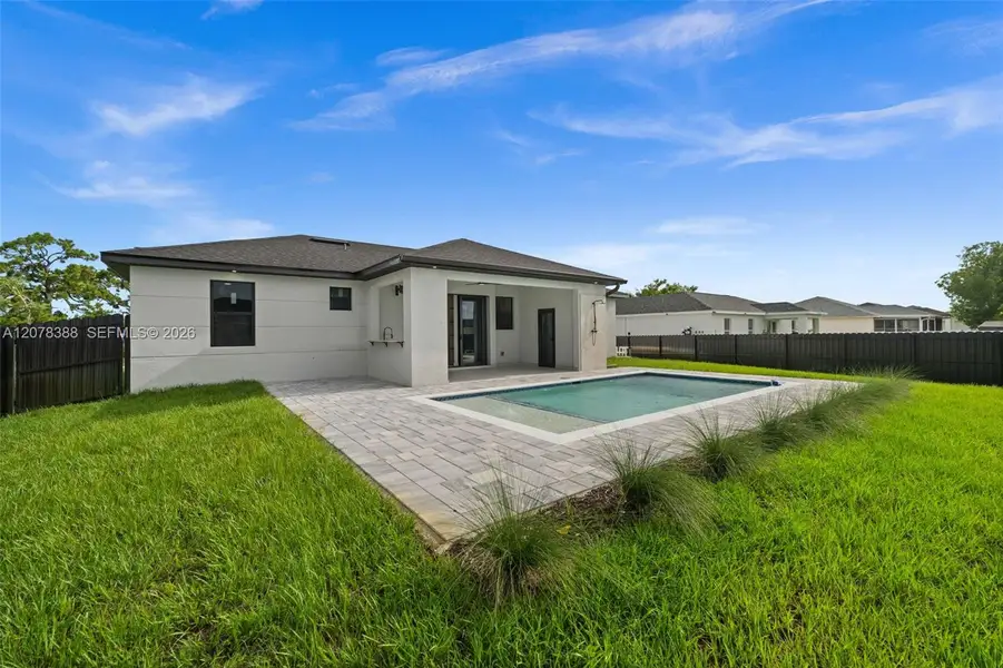 Exterior details and patio area of a home in , Cape Coral (Image 4).