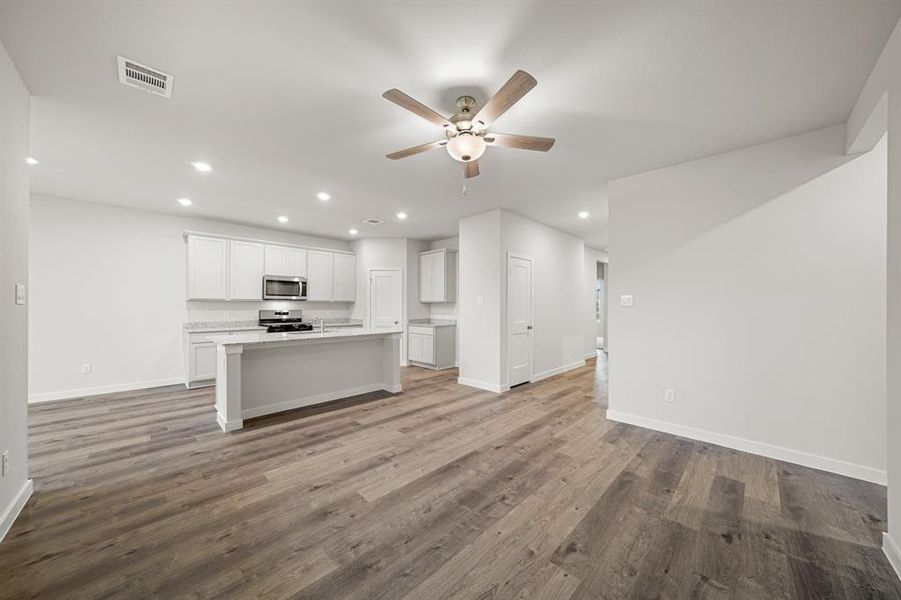 Furnished interior in a model home at Pecan Lakes Estates in Navasota (Image 13). Furnished interior in a model home at Pecan Lakes Estates in Navasota (Image 13).