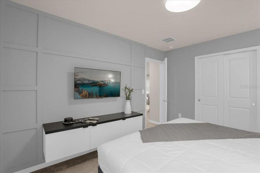 Furnished interior view inside a new home in , Clermont (Image 12).