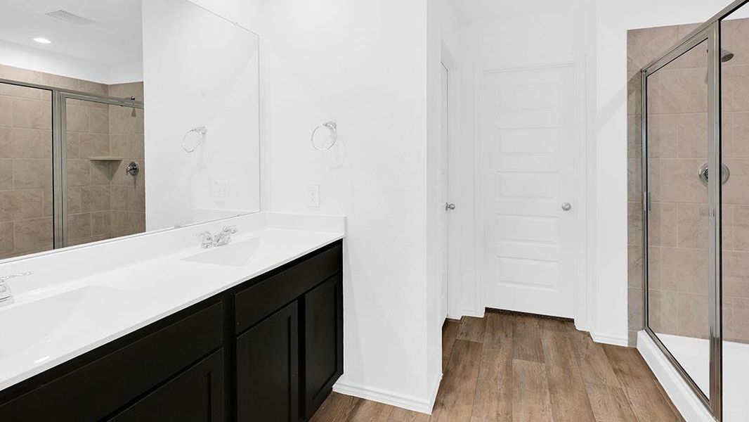 *Images and 3D tour are for illustration only and options may vary from home as built. *Images and 3D tour are for illustration only and options may vary from home as built.